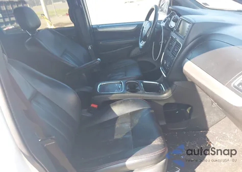 2018 Dodge Grand Caravan Gt z USA, uszkodzony, nr VIN 2C4RDGEGXJR254400